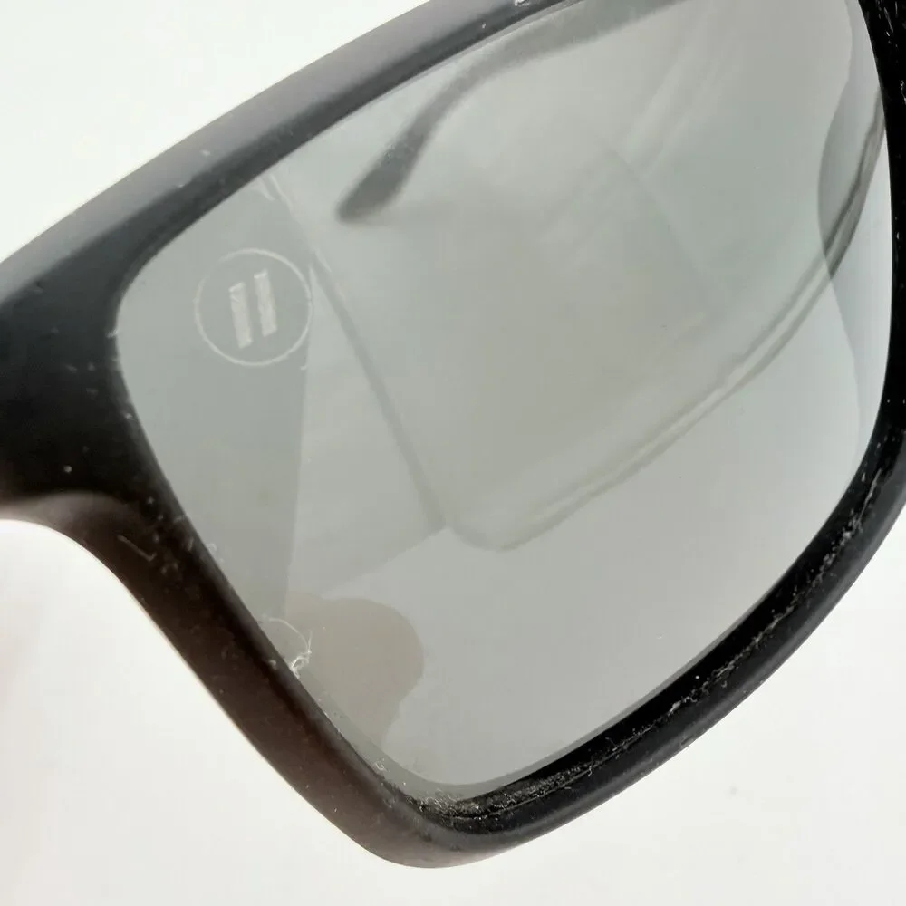 BLENDERS EYEWEAR VICTORY LANE Polarized Sunglasses Matte Black Smoke Lens